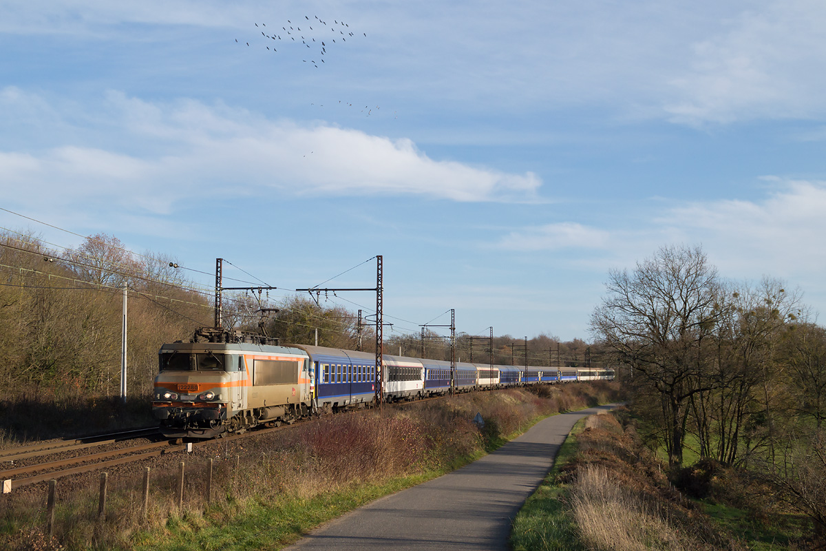 La Nez cassé 22280 assure le train IC ECO Toulouse - Paris.