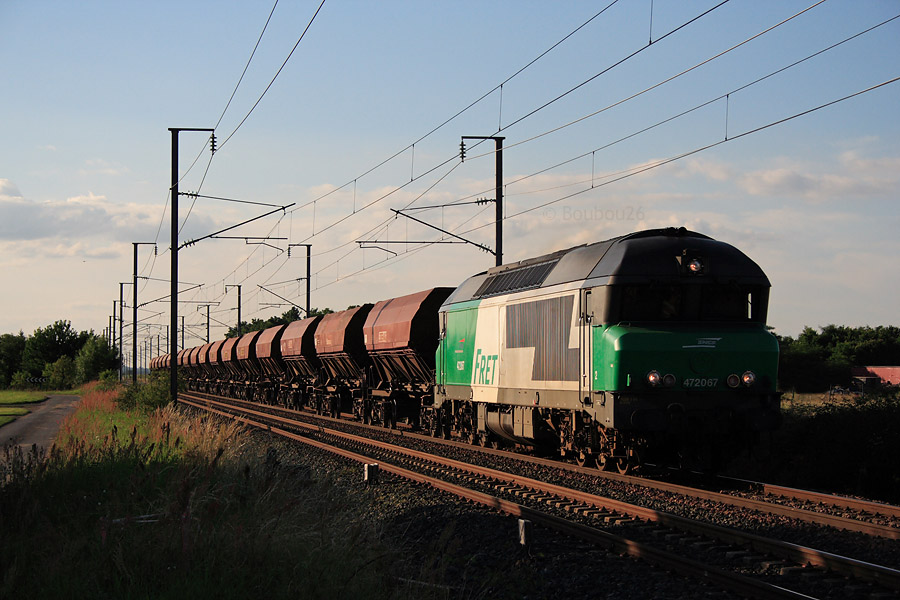La CC 72067 VFLI tracte le MA100 95413 Montargis/Vichy, pris vers St Loup.