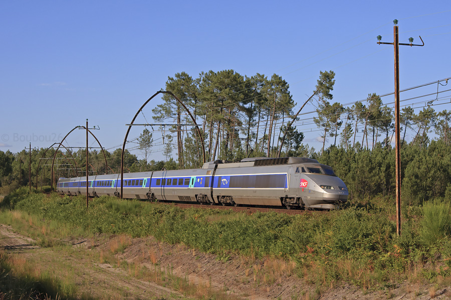 La 17&egrave;me rame des TGV SE passe ce dimanche &agrave; Morcenx, sur le TGV 5221 Lille - Ir&ugrave;n.