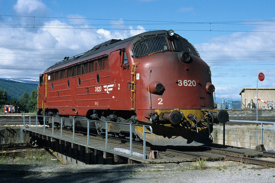 Di3 620 des NSB sur la plaque tournante de Dombas.