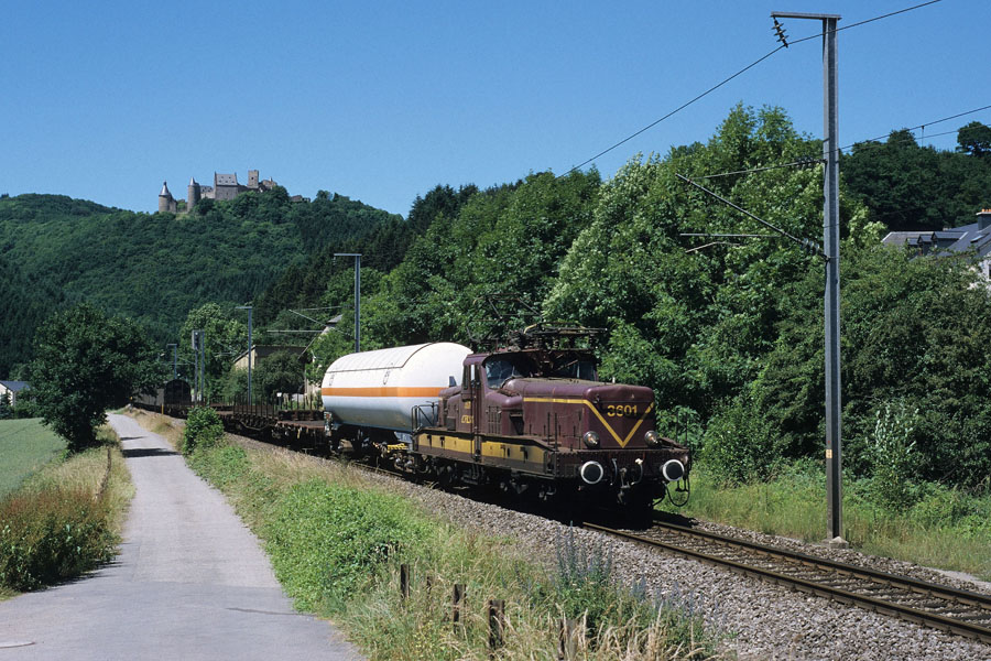 BB 3601 tractant le train de marchandises 44931 reliant Kinkempois &agrave; Bettembourg.