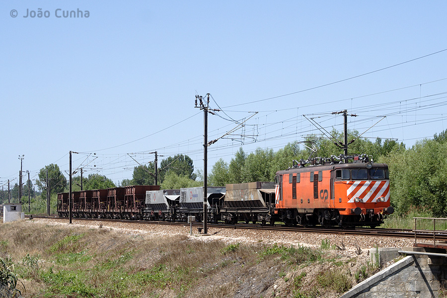 Train Entroncamento - Pampilhosa, avec du sable