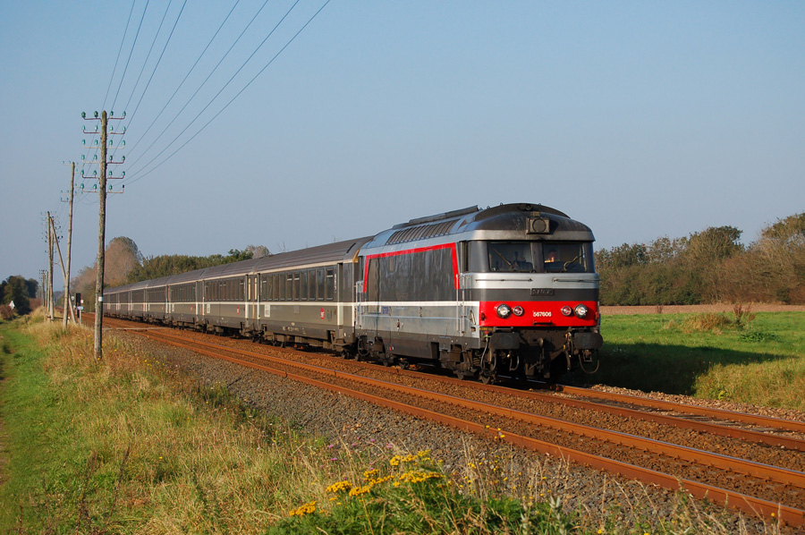 Le CIC 2032 Boulogne - Paris Nord en passage &agrave; Rang-du-Fliers.