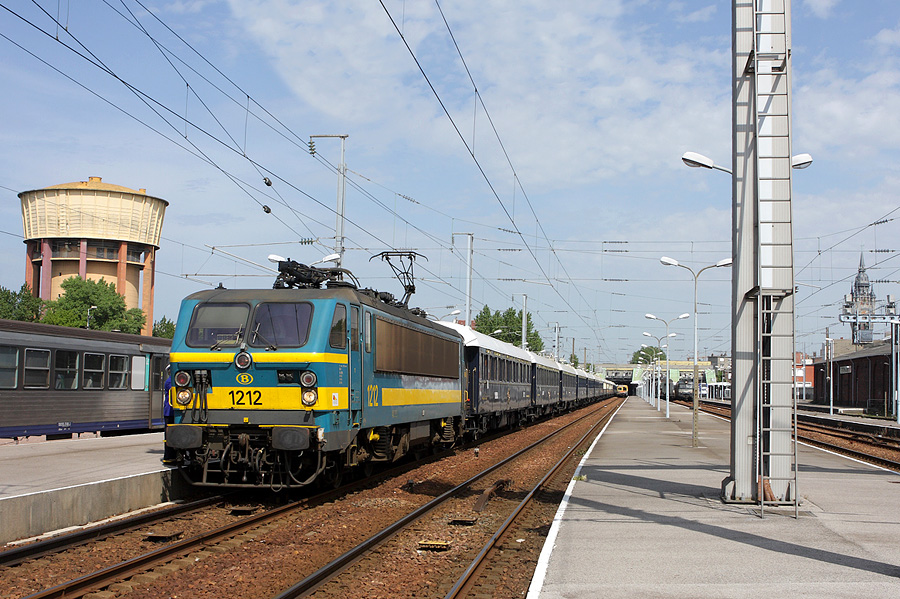 Ce 10 mai 2009, la 1212 SNCB a remorqu&eacute; l'orient express de Calais Ville &agrave; Gent (B). Exceptionellement, ce train partait de Bruxelles.