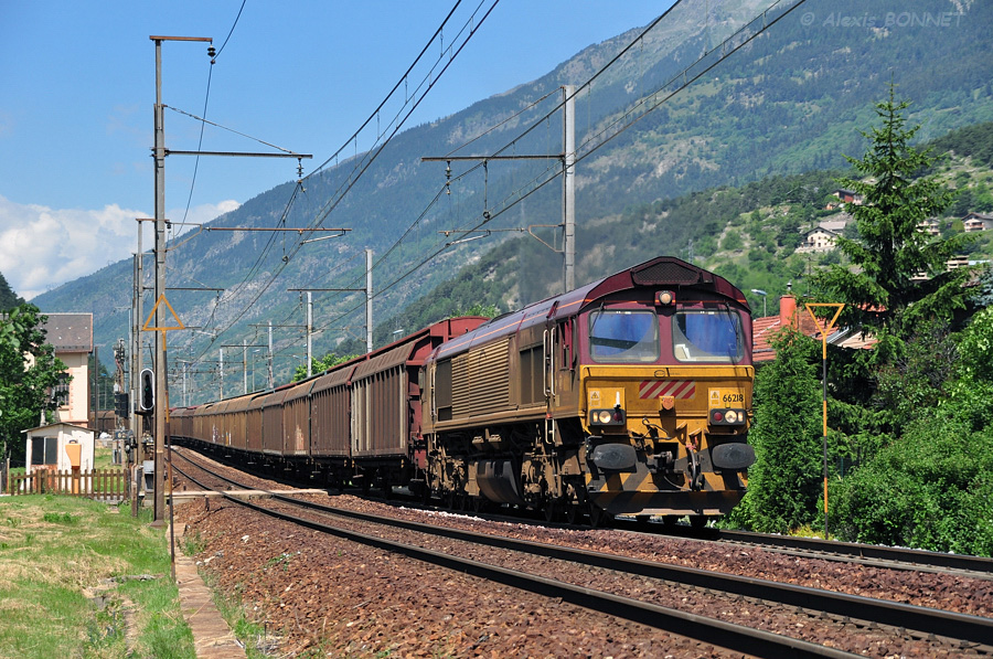 Ce train ECR passe la derni&egrave;re rampe du Freney donnant acc&egrave;s &agrave; Modane.