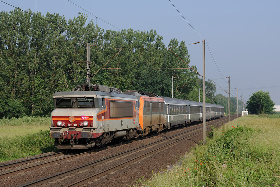 Le TER 830331 Metz-Ville - Strasbourg &agrave; Brumath, circulant avec pr&egrave;s de 60 minutes de retard.