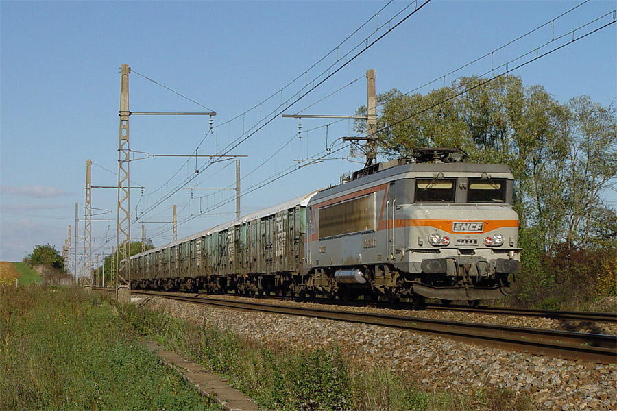 Passage &agrave; Puligny du train 50129 Melun - Avignon-Fret.