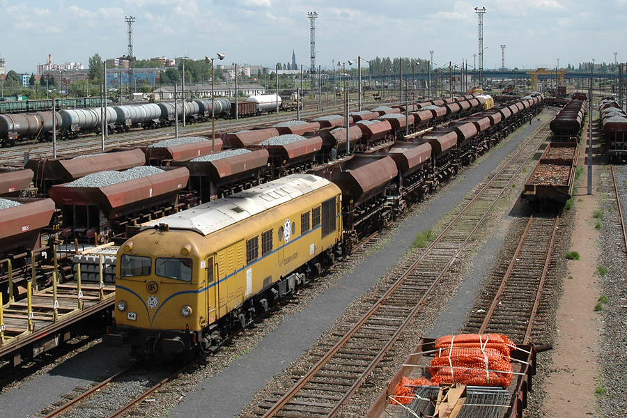 CC 65500 TSO &agrave; Hausbergen, sur un train de ballast, &agrave; l'occasion de travaux d'infra au sud de Strasbourg.