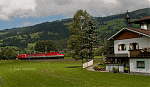 Train de machines dans le Tyrol Autrichien